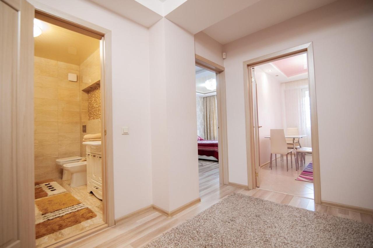 Lia*S Deluxe Apartment In The Center Chisinau Eksteriør bilde